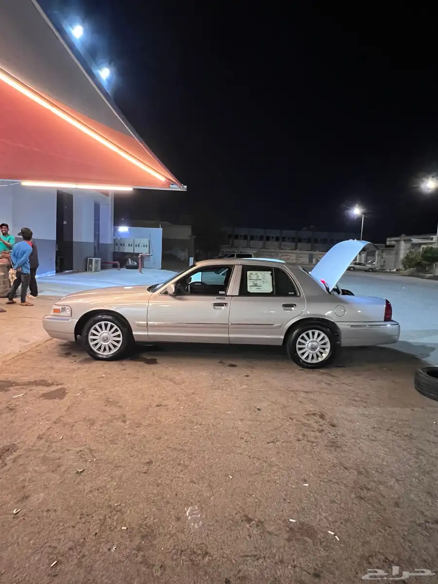 فورد جراند ماركيز 1
