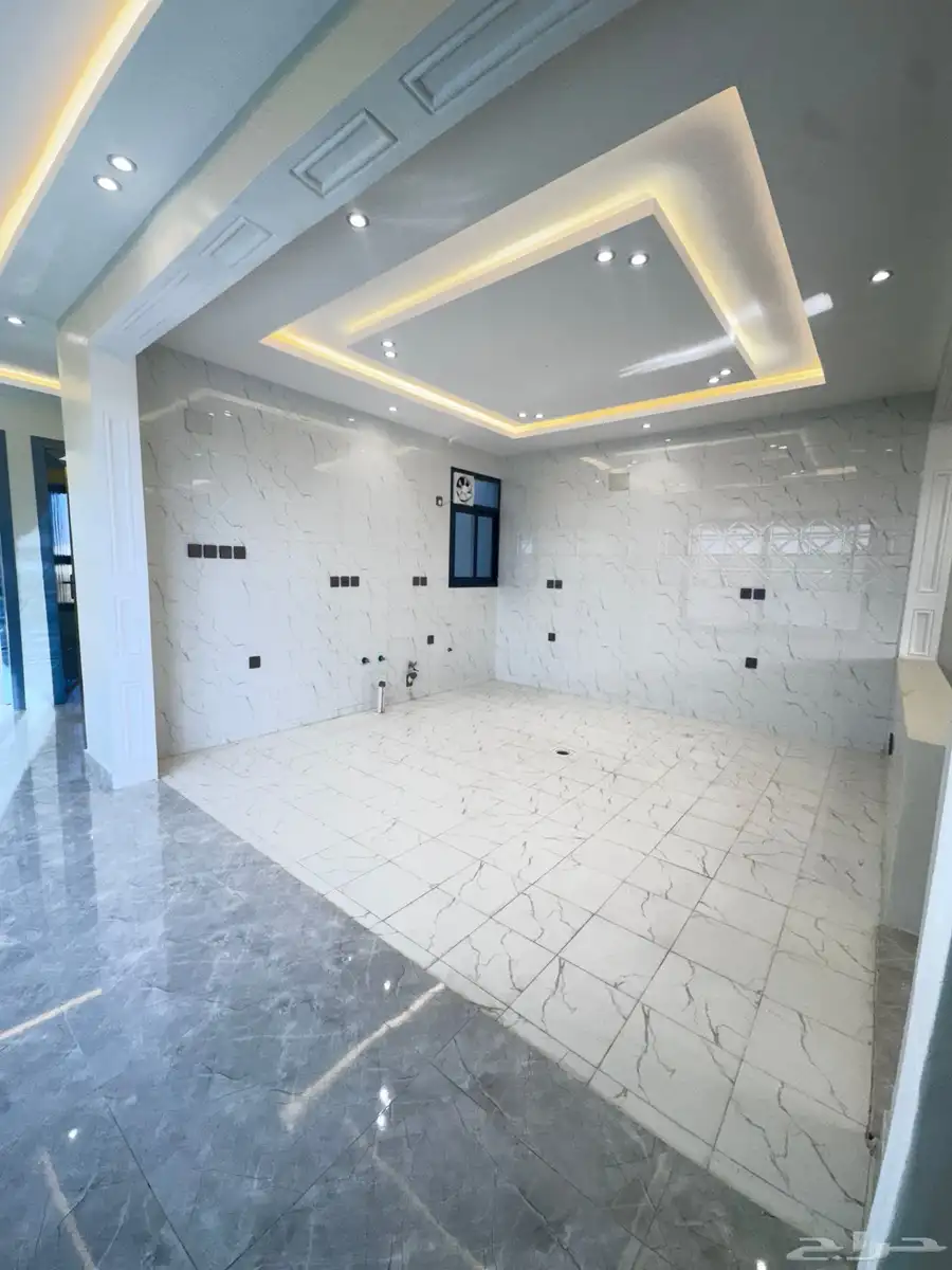فرصه للبيع روف علوي مع الملحق تشطيبvipسعر620الف فقط 11