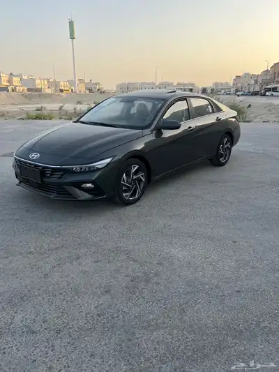 هيونداي النترا 2025 كمفورت اصفار 0