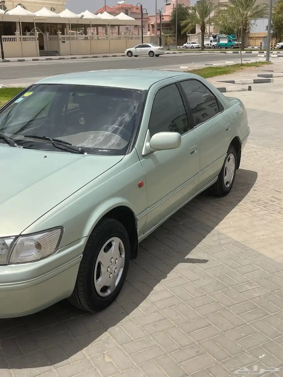كامري 2001 مفحوص ومجدد المكينه والقير والمحركات على الشرط 4