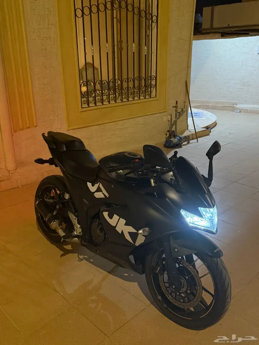 دباب سوزوكي جكسر 250 موديل 2022 3