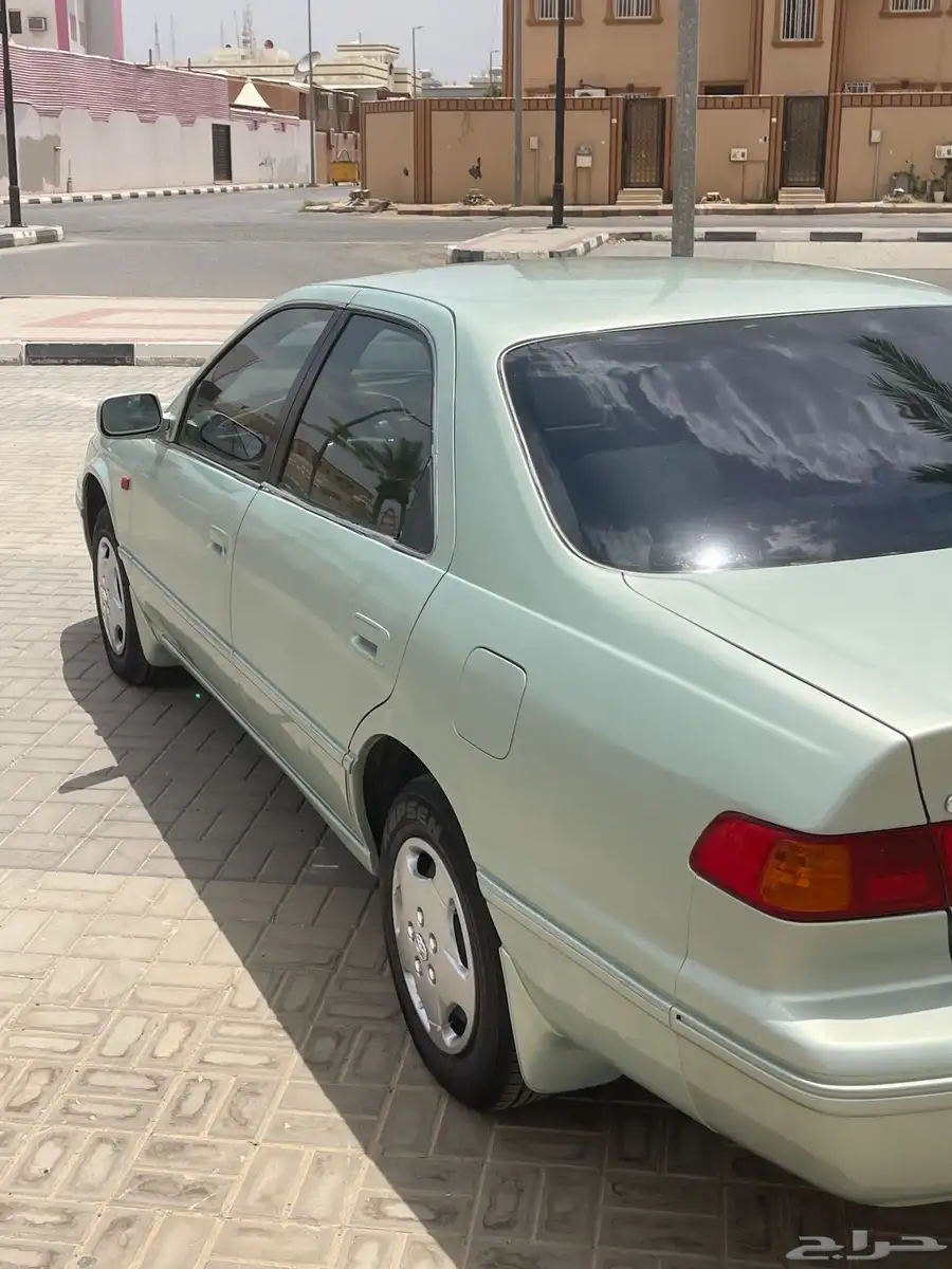 كامري 2001 مفحوص ومجدد المكينه والقير والمحركات على الشرط 5