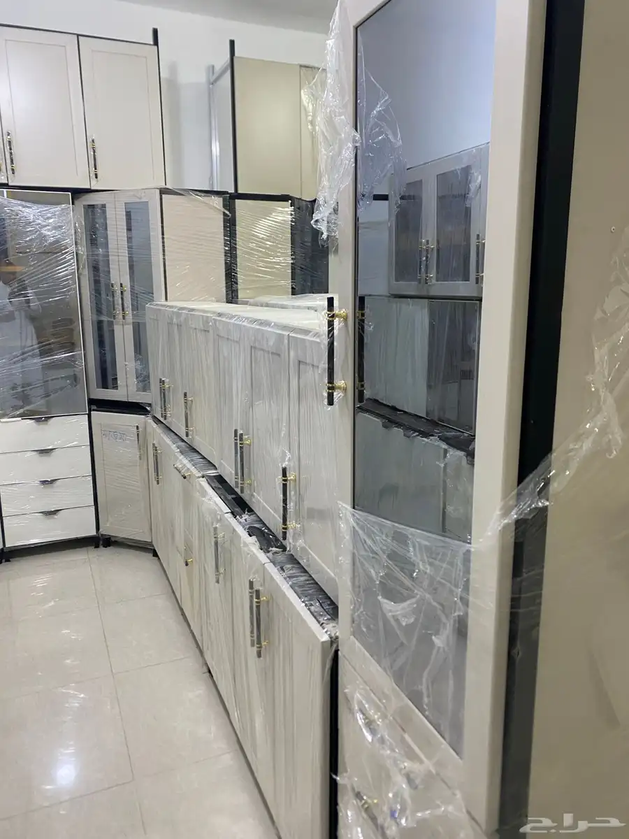 مطابخ جاهز وتفصيل السعر يبداء من 1600 2500 2800 ا 1
