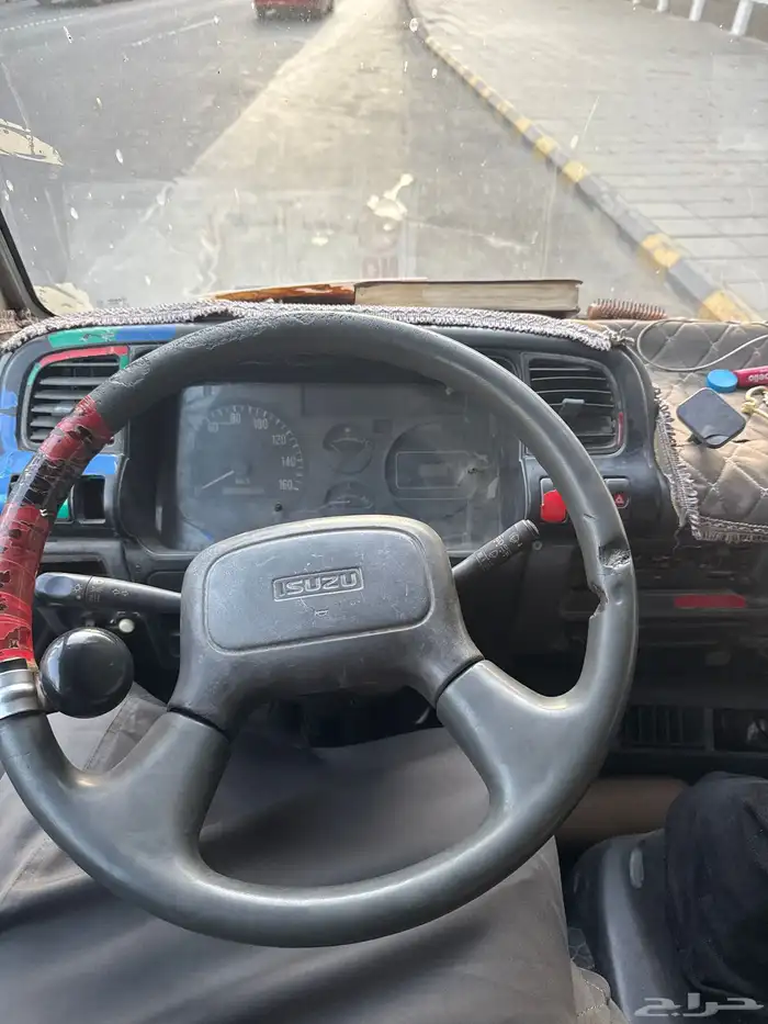 دينه للبيع موديل 2000 مفحوص مجدد قير مكينه شاص شرط 5