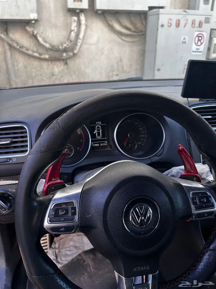 للبيع فولكس واجن GTI موديل 2011 mk6 index