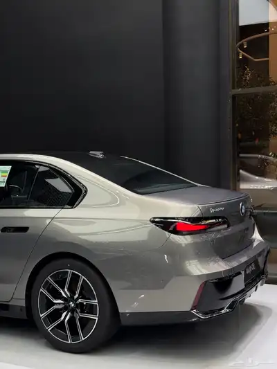 جميع الالوان جديد 2025 اعلى المواصفات (BMW735i) 5