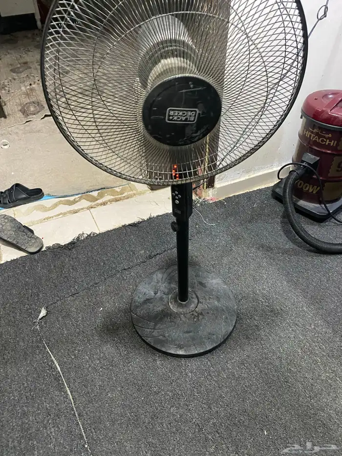 مروحه للبيع جديده متين و عشرين في مروحه منكسره بس متضر 1