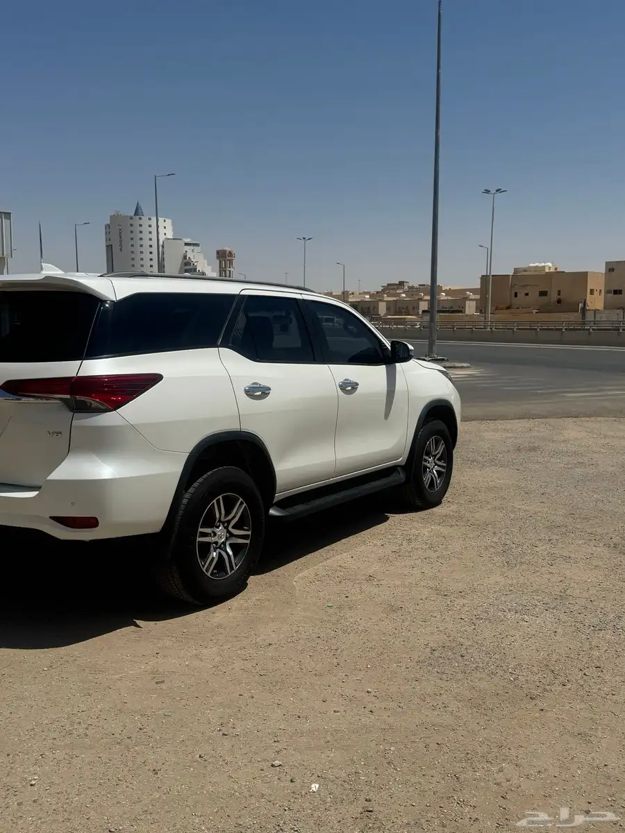 للبيع فورشنر 2021 سته سرلندر سعودي 5