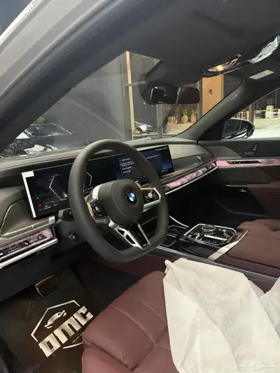 جديد 2025 جميع الالوان (BMW 735i ) 10