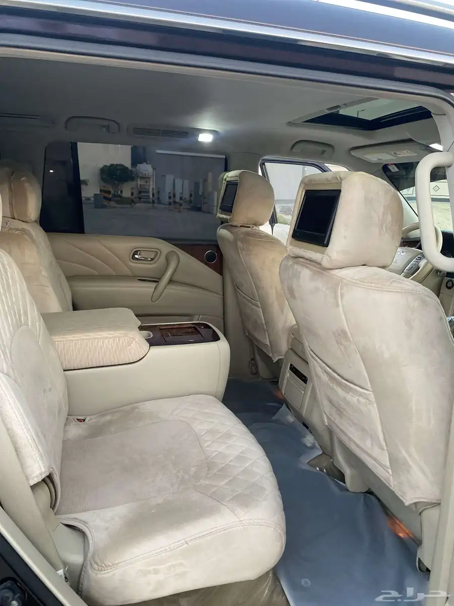 انفينيتي QX80 19