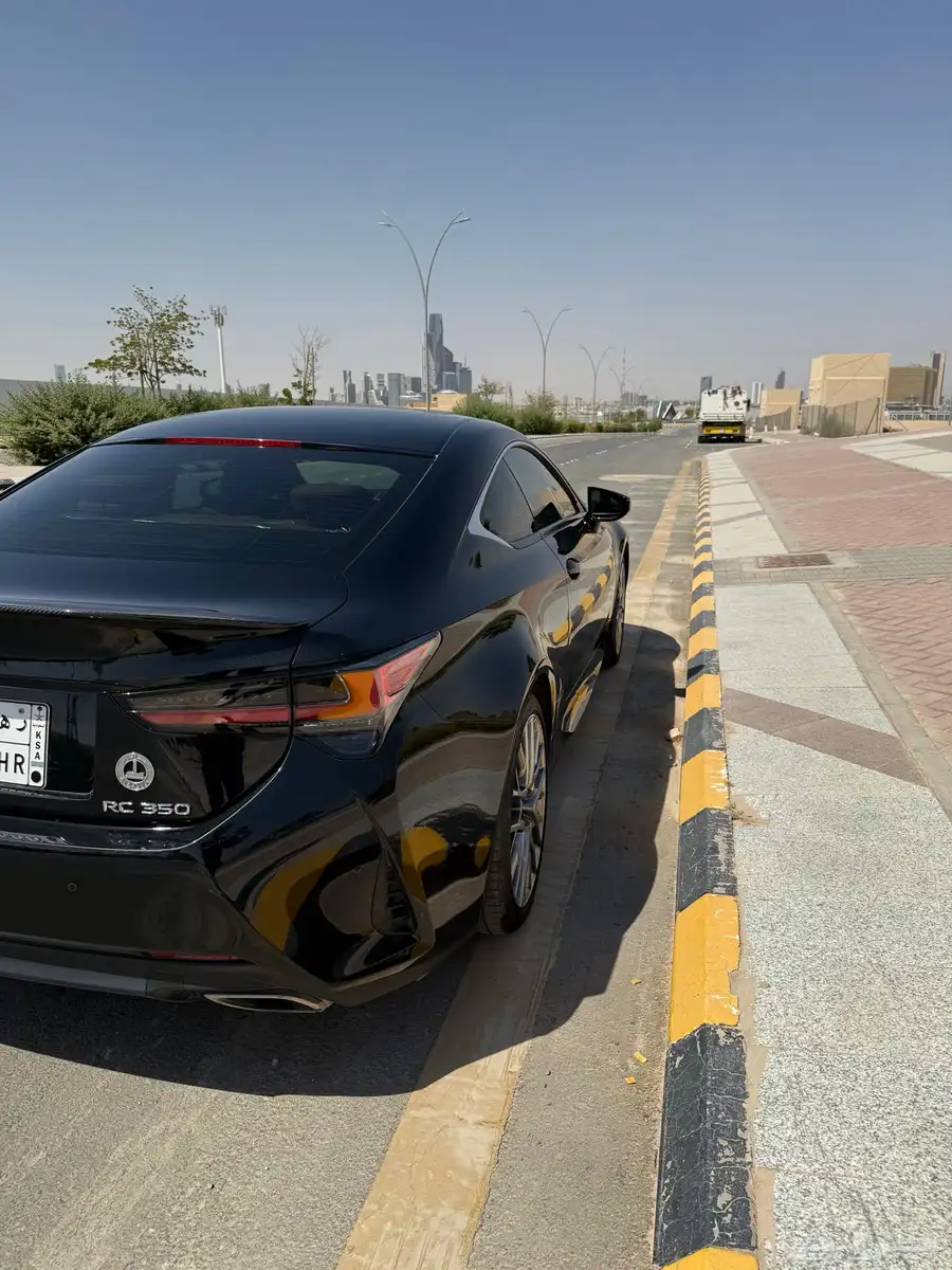 لكزس RC 350 2022 ممشى 45 الف index
