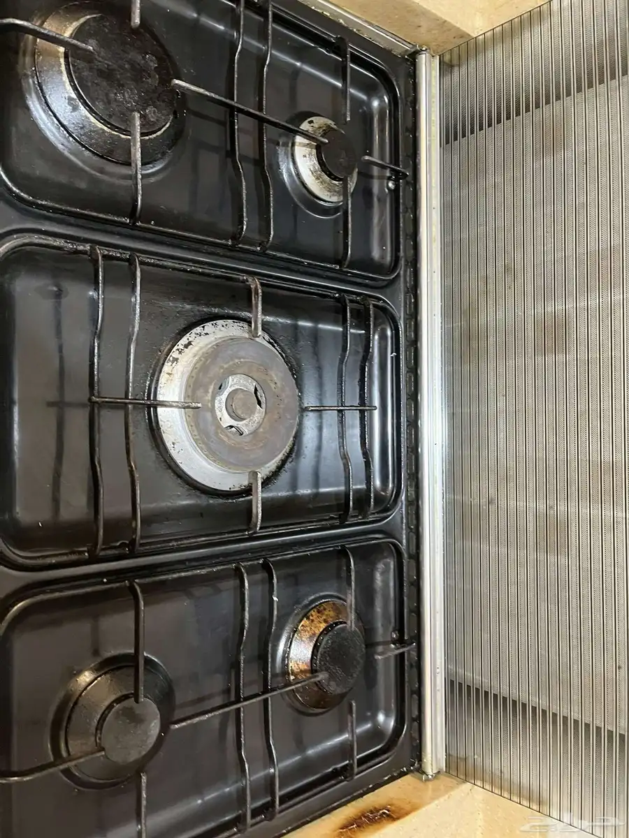 فرن ايطالي نظيف للبيع 2