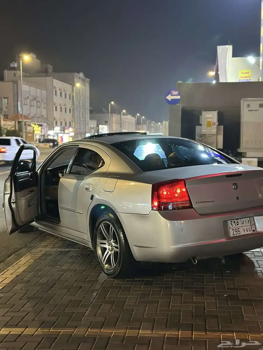 دوج تشارجر نضيف موديل 2007 0