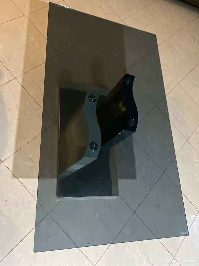 طاولات وكرسي 0