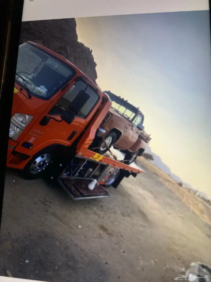 سطحه متواجد في القصيم لنقل السيارات 0