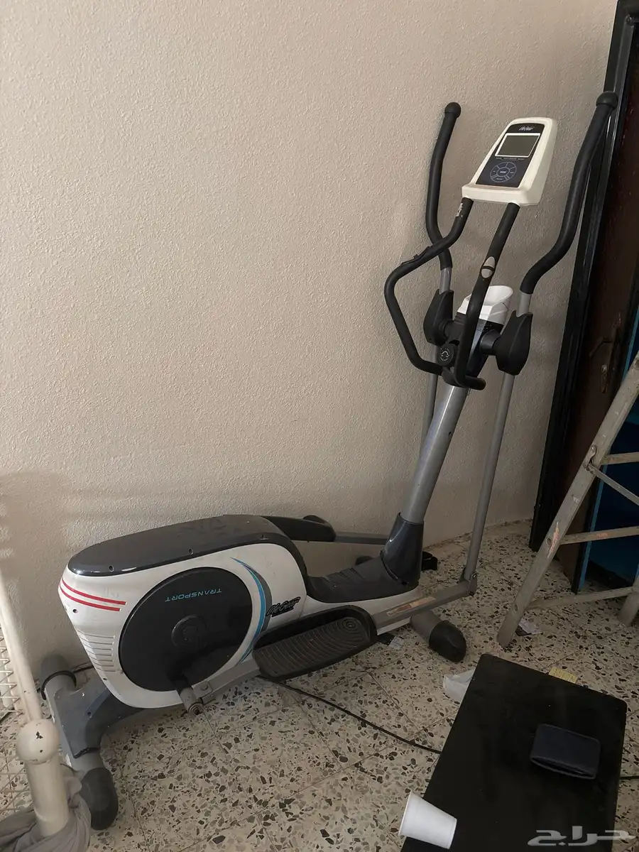 سير رياضي نضيف للبيع الحجم اكبر من الصوره 0