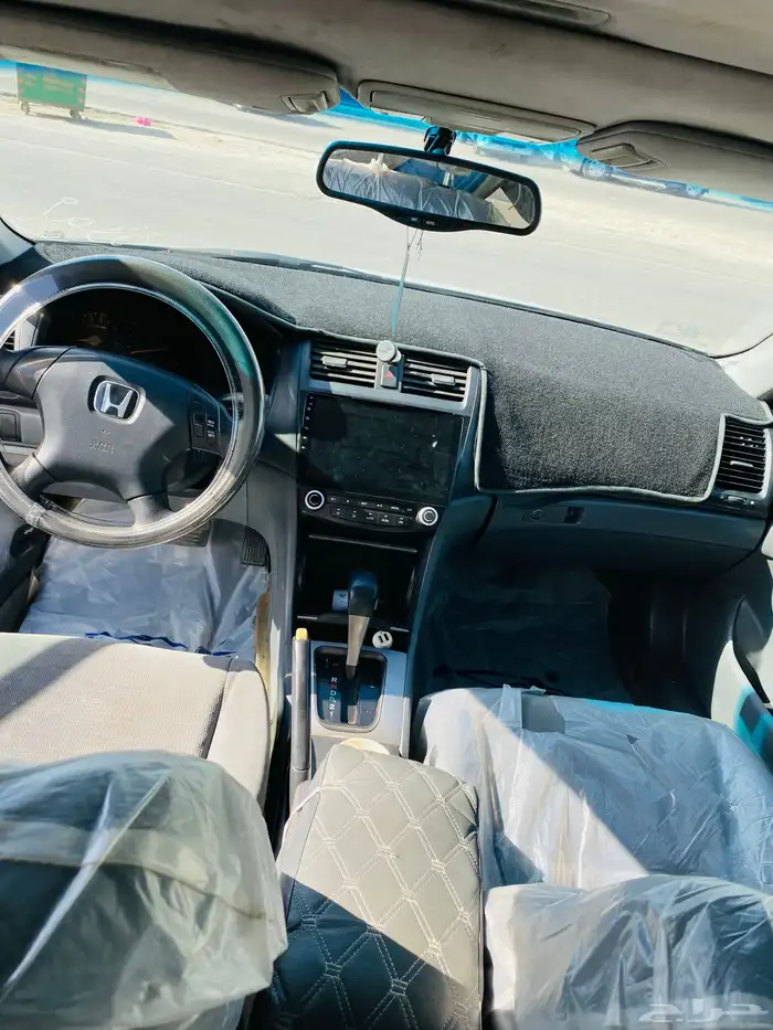 سيارة هوندا اكورد موديل 2005 6