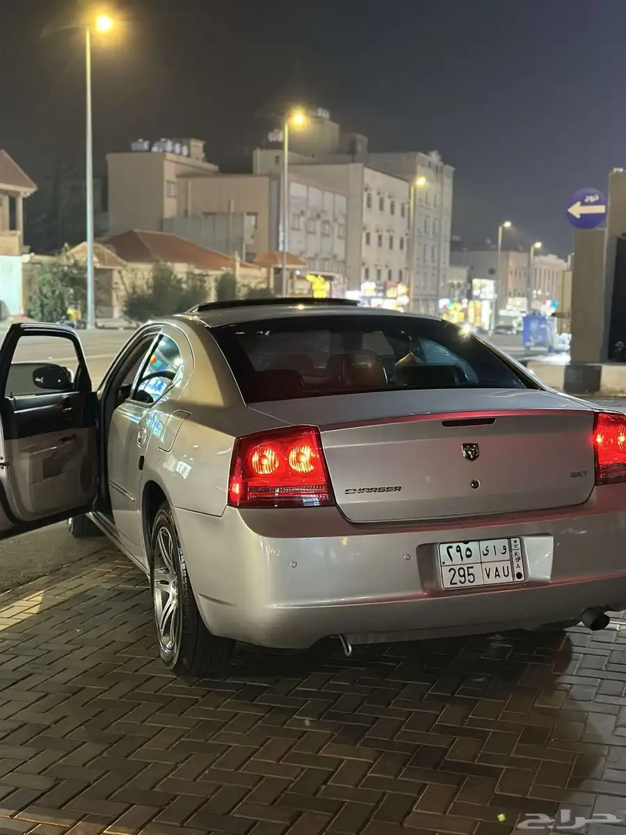 دوج تشارجر نضيف موديل 2007 3