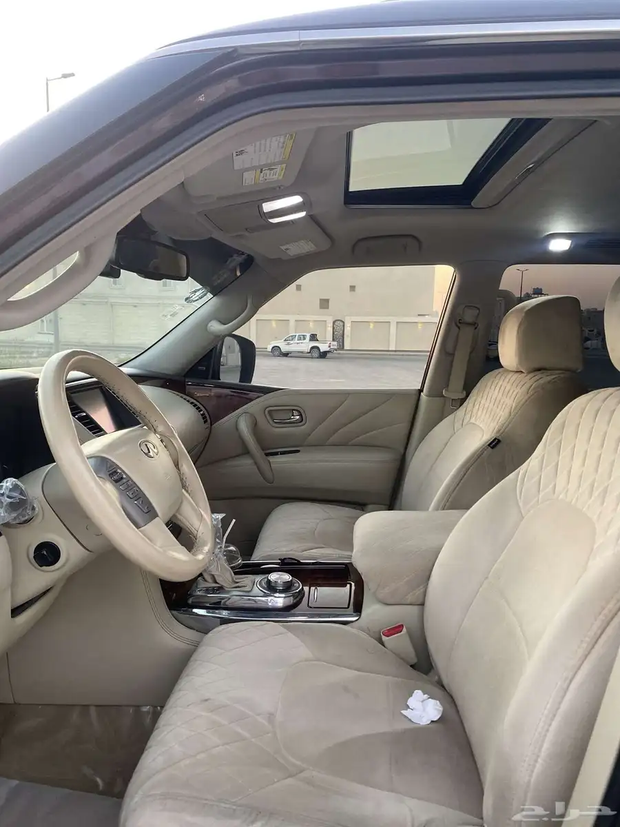 انفينيتي QX80 14
