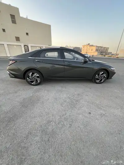 هيونداي النترا 2025 كمفورت اصفار 5