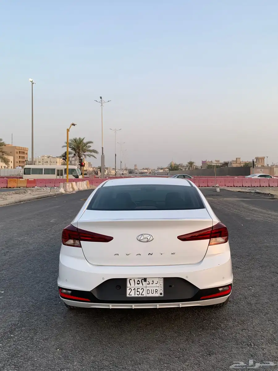 هونداي انترا 2020 3