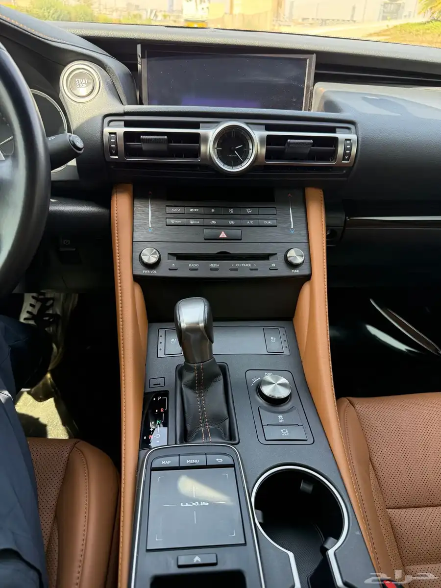 لكزس RC 350 2022 ممشى 45 الف 9