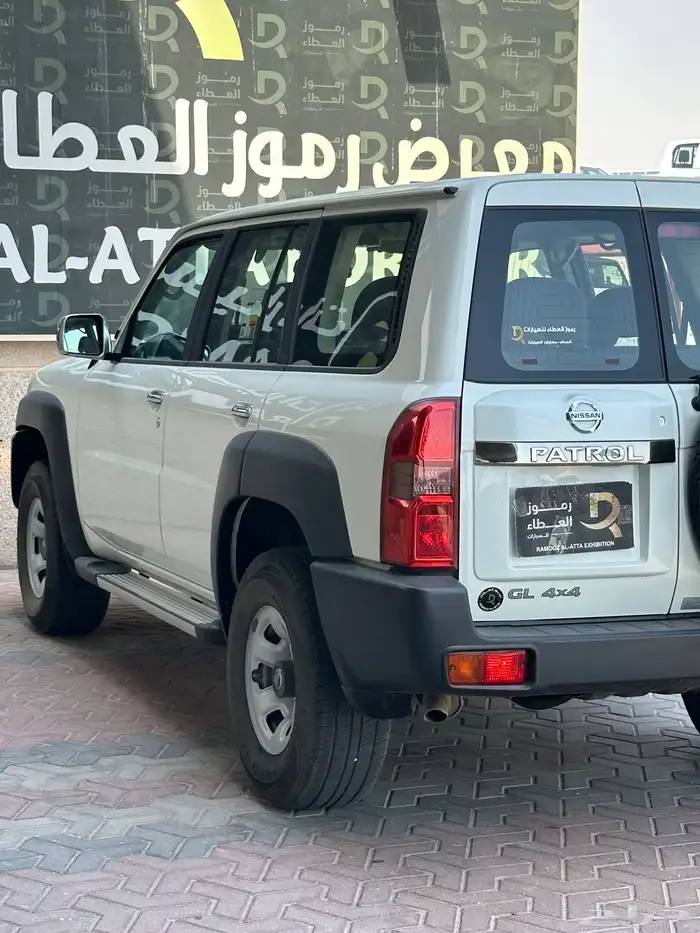 نيسان باترول فتك GL - 2021 - 4800 عداد 25 الف فقط 11