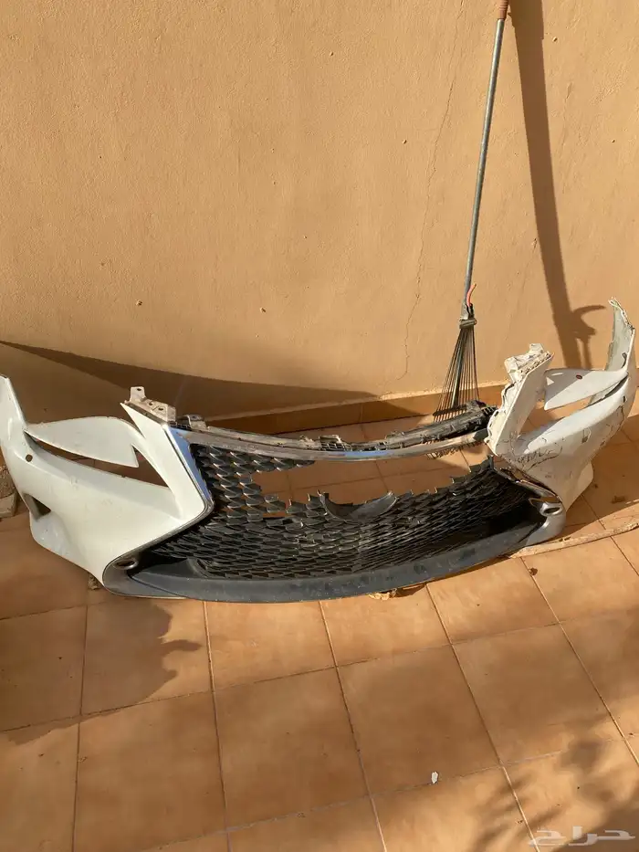 صدام لكزس rc350 RC350 rc 350 Rc 1
