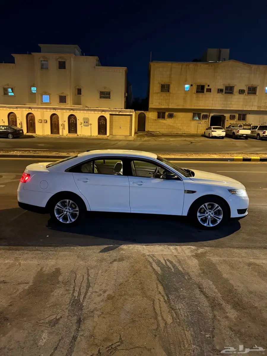 سلام عليكم فورد تورس موديل 2019 ستاندر الممشى 183662 2