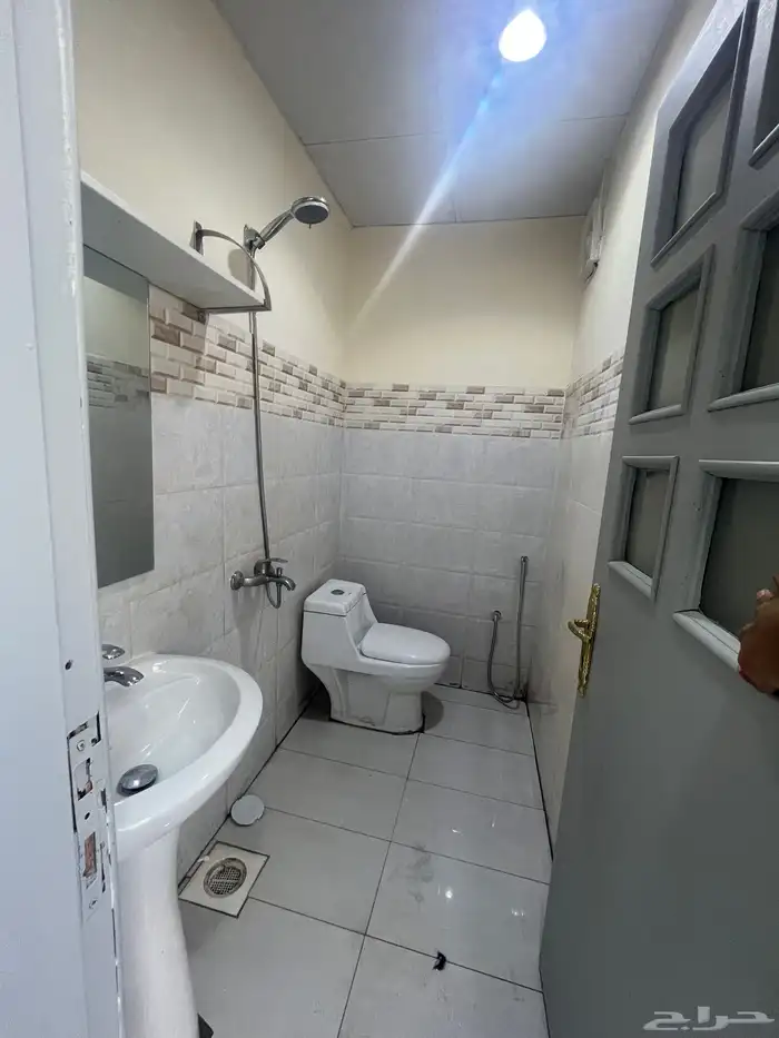 استوديو للإيجار شهري حي الوادي Studio For rent Monthly 2