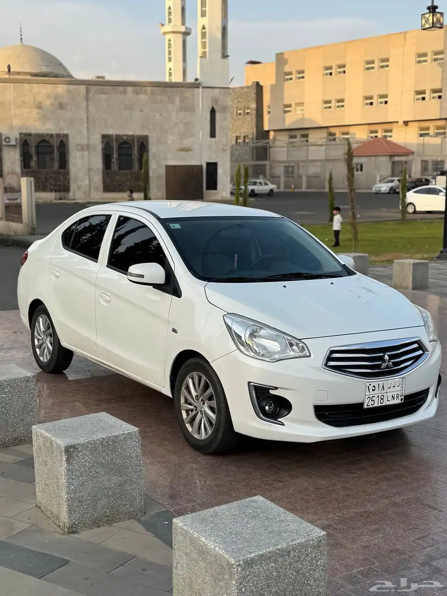 متسوبيشي أتراج 2019 index