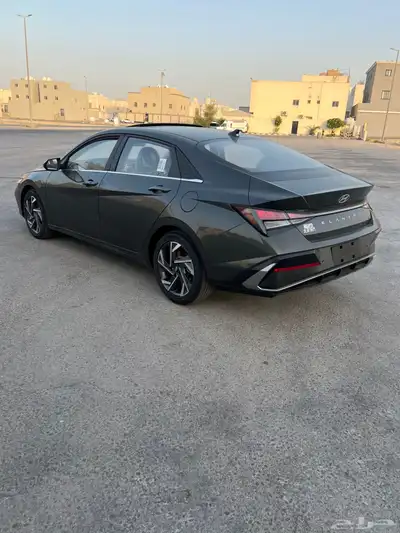 هيونداي النترا 2025 كمفورت اصفار 2