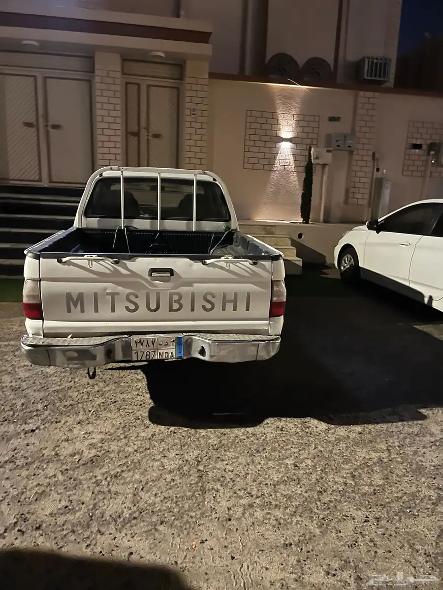 خميس مشيط 11