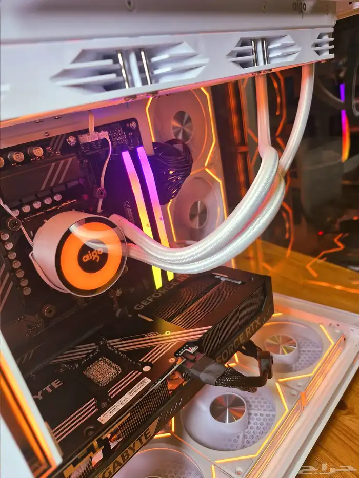 بي سي قيمنق جديد RTX 5070 - i9 14900k   تم البيع 9