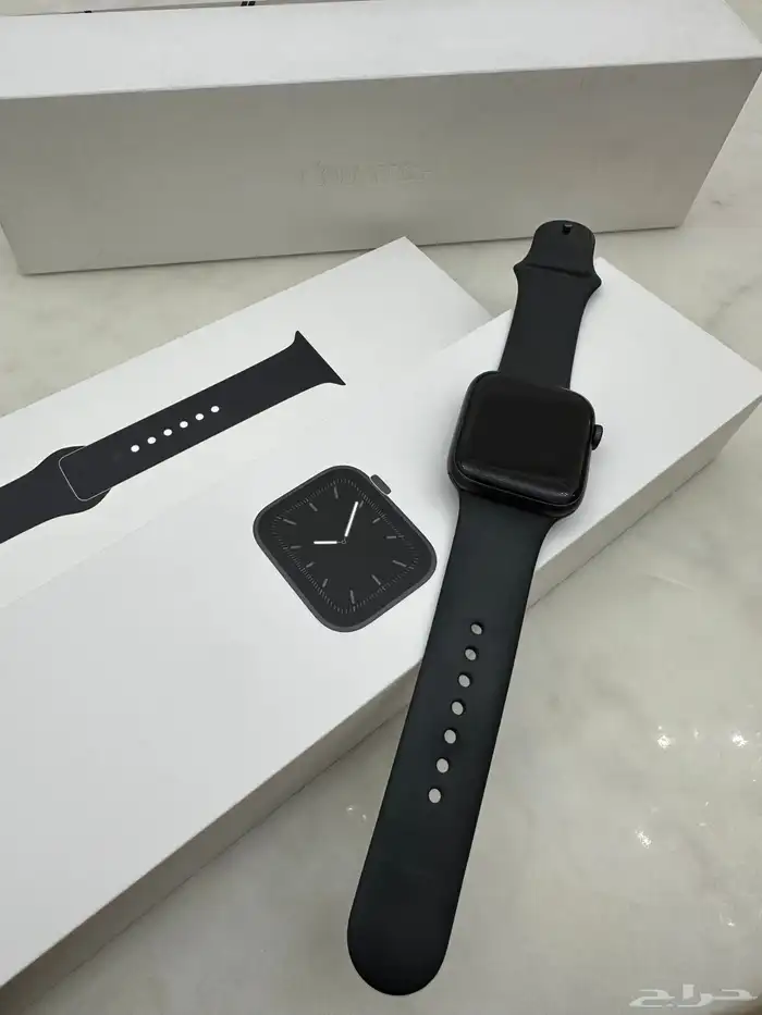ساعة ابل واتش Apple Watch الإصدار الخامس 0
