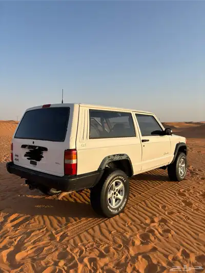 للبيع او للبدل جيب شروكي موديل 99 1