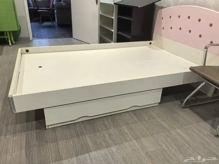 اثاث استعمال نظيف 0