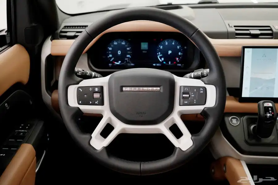 2025 Land Rover Defender P400 HSE X-Dynamic جديد اصفار 5