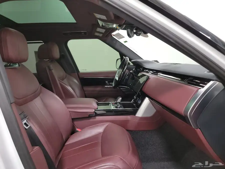 2023 RANGE ROVER SE 9