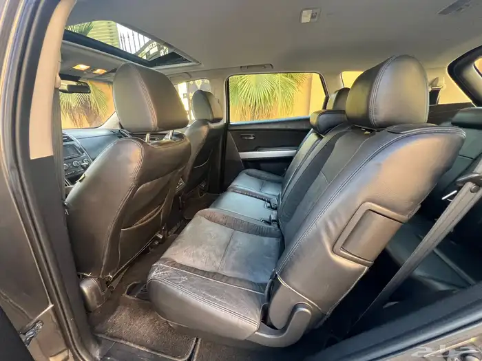مازدا CX9 2015 (بحالة ممتازة) 16
