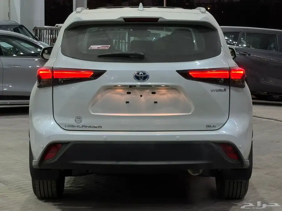 تويوتا هايلاندر GLE هايبرد 2025 افضل العروض والأسعار 14