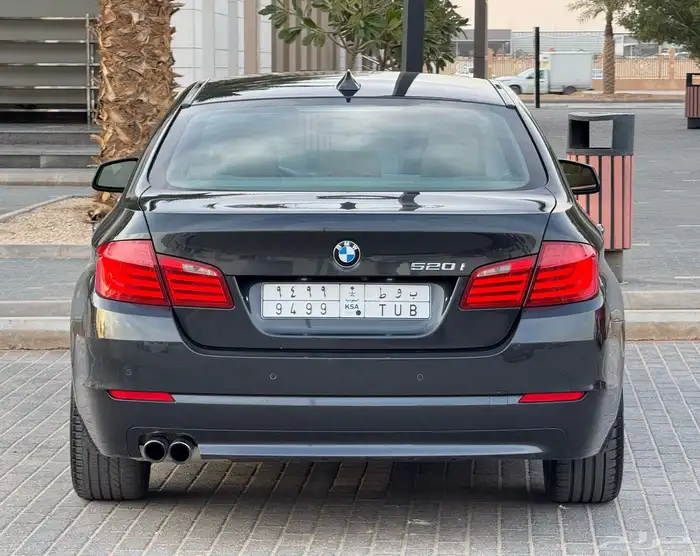 بي ام دبليو 520i 2013 10