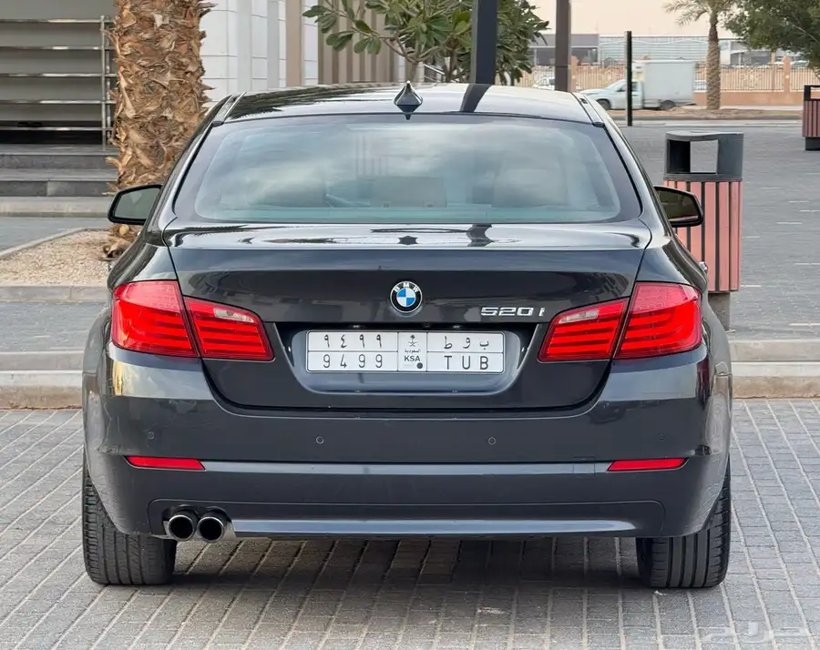 بي ام دبليو 520i 2013 index