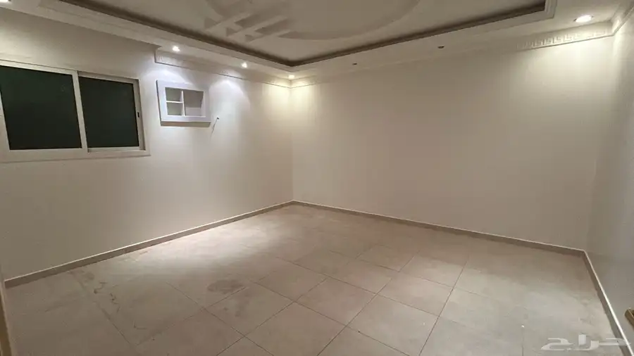 Apartment is available in Exit 33-34 1