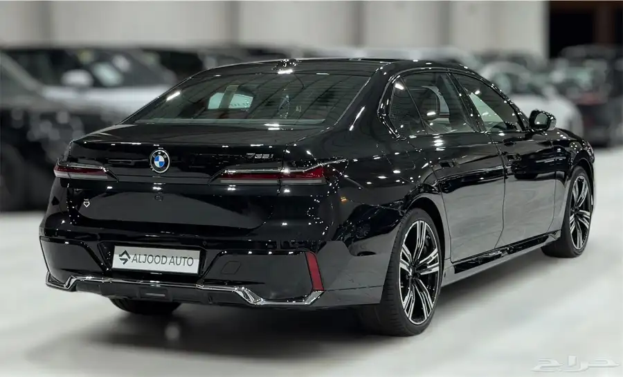 بي ام دبليو 735i M kit موديل 2026 فل كامل أندفجول جديد. 4