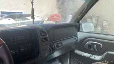 تاهو 99 نضيف ممشاه موضح في الصور بدي وكاله مكينه قير وكاله 0