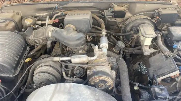 تاهو 99 نضيف ممشاه موضح في الصور بدي وكاله مكينه قير وكاله 3