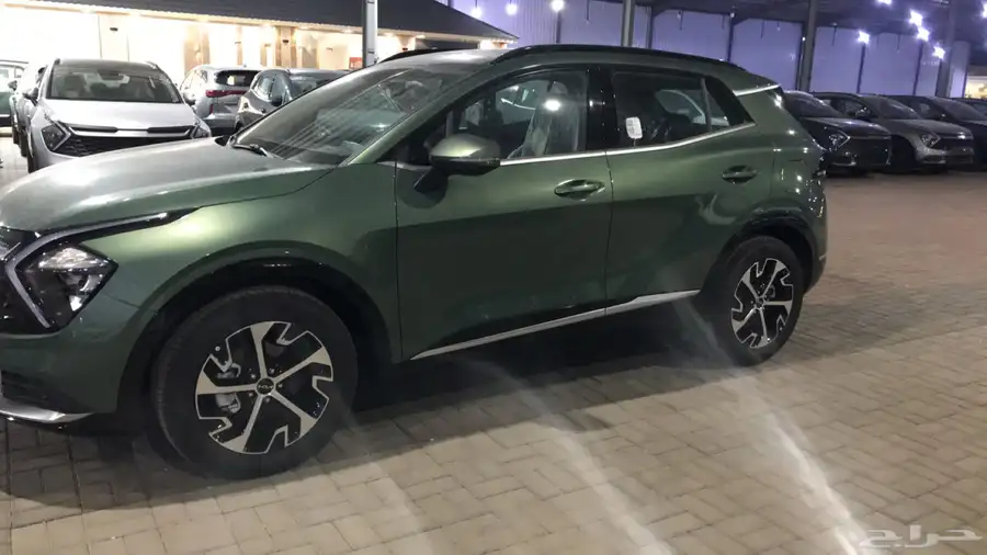سبورتاج 2025فئه GLS(متوفر جميع الفئات وجميع الالوان ) 8