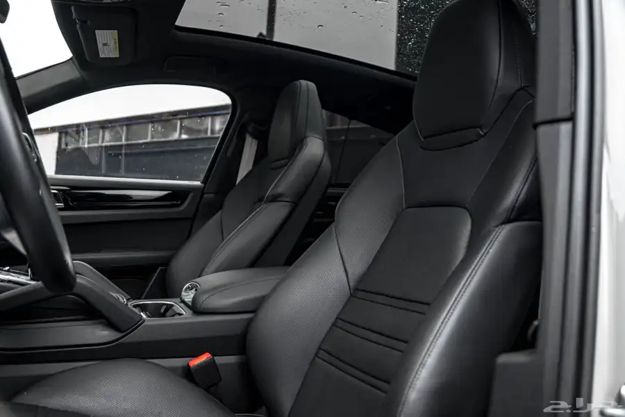 2021 Porsche Cayenne AWD COUPE 10