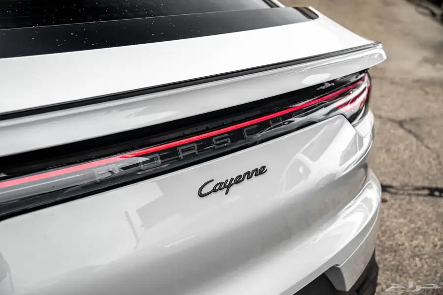 2021 Porsche Cayenne AWD COUPE 9